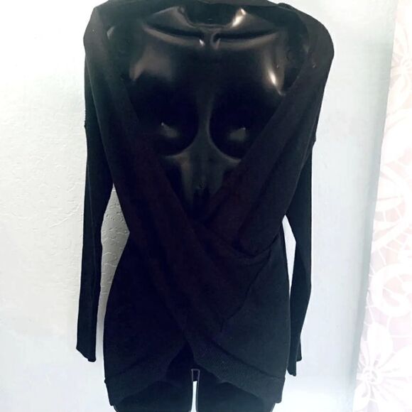Lunik Black Open Back Surplice Sweater Size Small - Picture 5 of 10